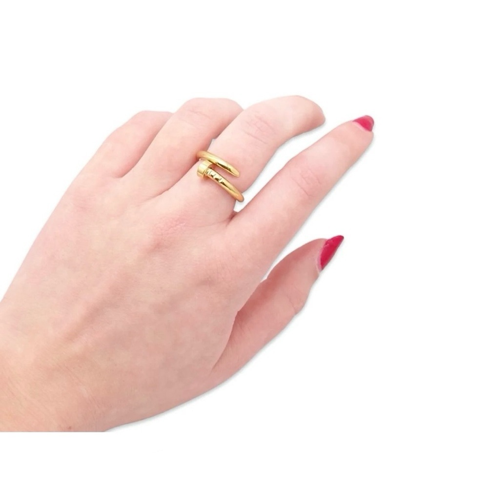 NEW Generic Stainless Steel Screw Nail Ring in Gold